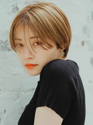 ショート 林 里美のヘアスタイル