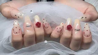 ネイル Rave所属・touma Rinaのネイルデザイン