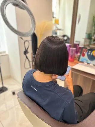 ショート カラー ツヤ髪縮毛矯正💫/ ハイトーン/あゆみのヘアスタイル