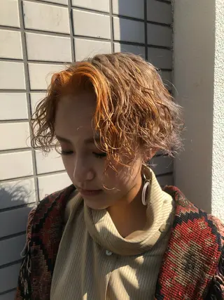 ショート カラー 森安 華楠のヘアスタイル