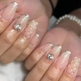 ミディアム ネイル richeri beautyのネイルデザイン