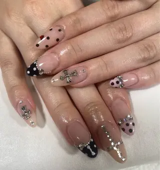 ネイル y mikuのネイルデザイン