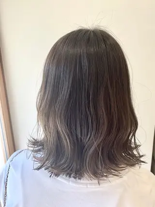 セミロング カラー 顔周りレイヤー 🎀マリノのヘアスタイル