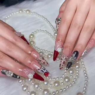 ネイル DIAMOND 💦のネイルデザイン