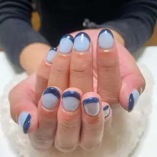 ネイル The Best Beauty受付担当のヘアスタイル