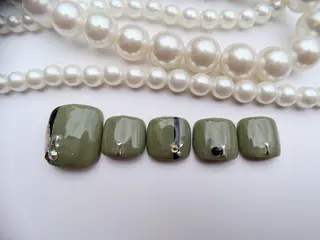 ネイル MiKi Nai池袋 長さだし得意のネイルデザイン