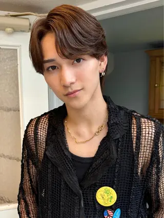 ショート カラー ヘアアレンジ メンズ NVEMO.所属・韓国ヘア💇🏼 kanonのヘアスタイル