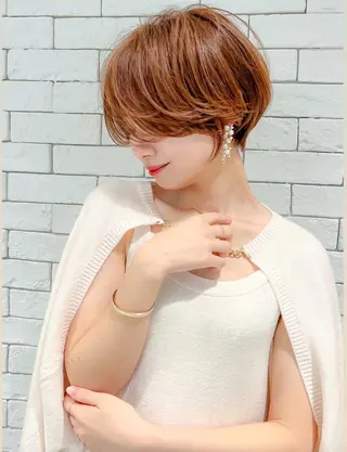 ショート 美髪に人生を賭けた 白髪と癖毛特化美容師のヘアスタイル