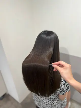 ロング RAF TOKYO 恵比寿所属・🪞美髪特化/髪質 改善/ユウヤのヘアスタイル
