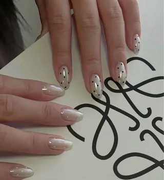 ネイル Nailsalon Linoa池袋所属・エン ホウヨウのネイルデザイン