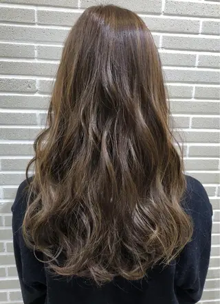 ロング カラー ヘアアレンジ 山北 咲子のヘアスタイル