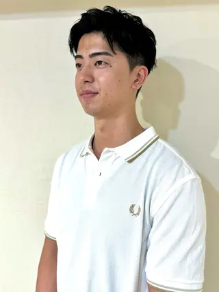 ショート ヤマグチ リョウのヘアスタイル