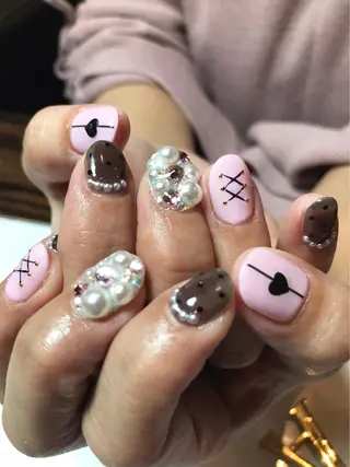 ネイル 高山 歩美のネイルデザイン