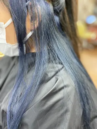 カラー masa ディレクターのヘアスタイル