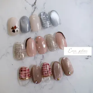 ネイル Ema salon satomiのネイルデザイン
