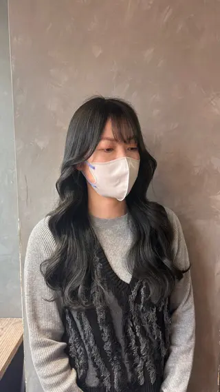 ロング カラーモデル募集✨️ YUKI🎀☁️のヘアスタイル