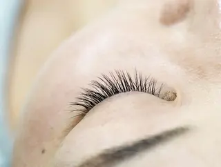 マツエク・マツパ PERFECT  LASH スタジオ所属・🏆世界大会優勝者 Akemiのマツエク・マツパデザイン