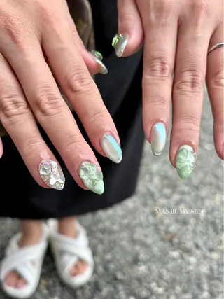 ネイル MRS/ miyu🎀のネイルデザイン