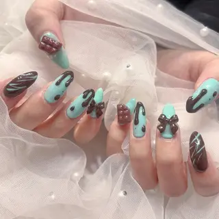 ネイル あ きのネイルデザイン