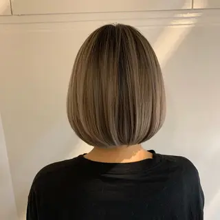 ショート カラー ✂️大人のデザイン vivid✂️のヘアスタイル