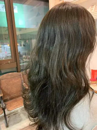 セミロング カラー 金子 廉のヘアスタイル