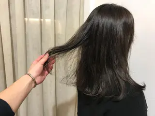 ミディアム カラー DopeLIT モデル募集中のヘアスタイル