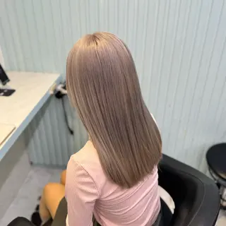 セミロング 🩷モテ髪＆透明感 🩷ミルクティー🩷のヘアスタイル