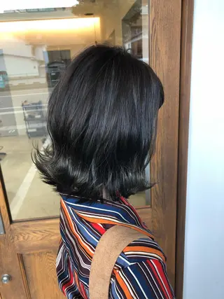 ミディアム カラー ヘアアレンジ ture by gladのヘアスタイル