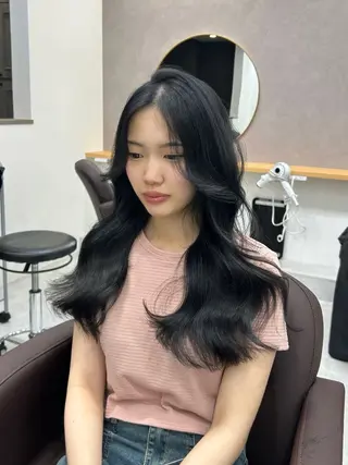 ロング カラー IS所属・横浜美容室/透明感 カラー/レイヤーのヘアスタイル