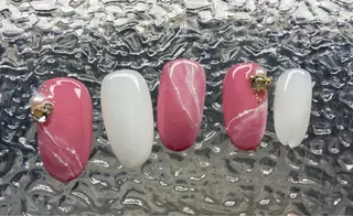 ネイル ewt miniのマツエク・マツパデザイン