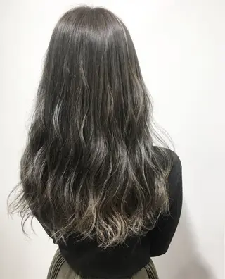 セミロング カラー Lee 甲子園のヘアスタイル