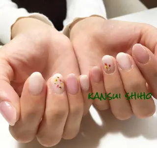 ネイル Elio所属・Elio 国泰寺のネイルデザイン
