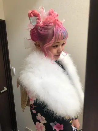 セミロング カラー ヘアアレンジ ilo所属・ilo レイナのヘアスタイル