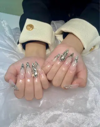 ネイル HIN NAILのネイルデザイン