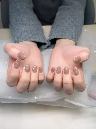 ネイル NiNa ビューティーサロン所属・Ni Naのネイルデザイン