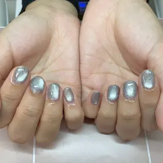 ミディアム lalaroom. nailsalon航空公園店所属・lala room.のネイルデザイン