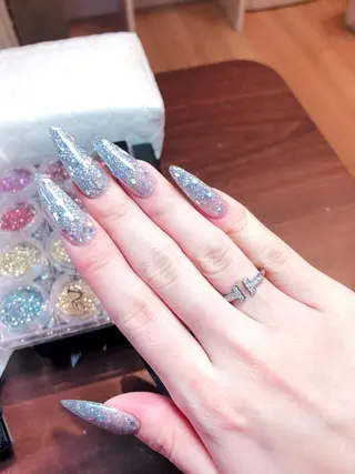 ネイル salon de Tiaraのネイルデザイン