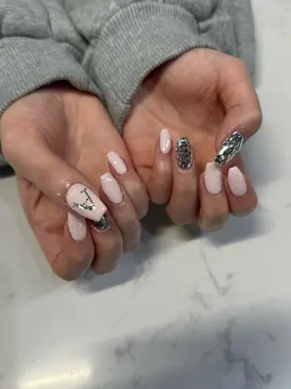 ネイル pomy nail新宿店所属・a yuiのネイルデザイン