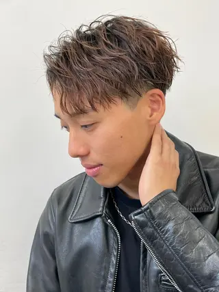 ショート カラー パーマ ヘアアレンジ メンズ 亀井隆汰/メンズ専門 パーマ特化美容師のヘアスタイル