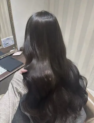 ロング Kanon 心斎橋美容室のヘアスタイル