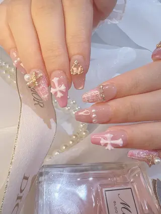 ネイル Anela🪞アネラ 久屋大通🫧EMIのネイルデザイン