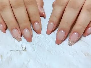 ネイル YUMI NAGAI  のネイルデザイン