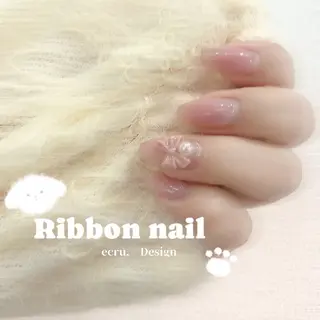 ネイル ecru.所属・TAKAHASHI NANAMIのマツエク・マツパデザイン