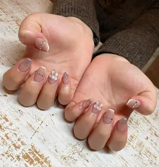 ネイル 池原　ことね （ネイリスト）のネイルデザイン