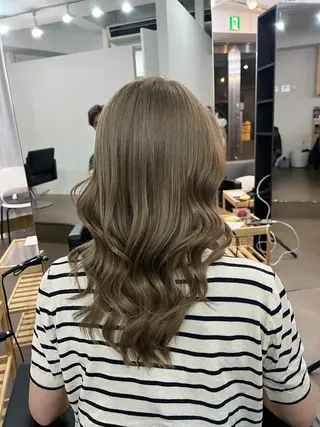 セミロング カラー 神戸ボブ✂️ ioe三宮/田 伸佳のヘアスタイル