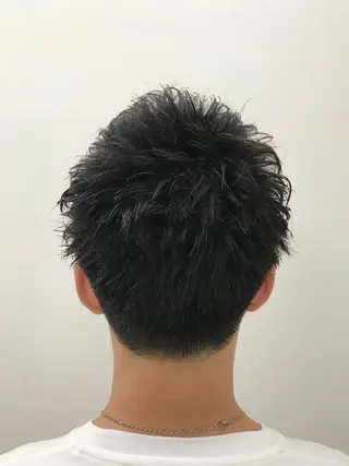 ショート メンズ ブリーチカラー/ 岩破瑞希のヘアスタイル