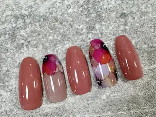 ネイル Myu博多店 かえでのネイルデザイン