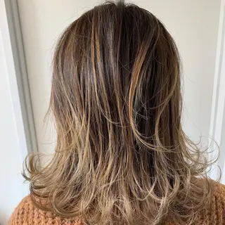 ミディアム 家田 竜のヘアスタイル