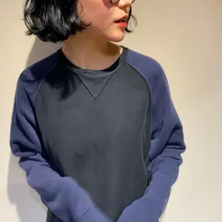 ショート カラー io所属・io濱川 遥のヘアスタイル