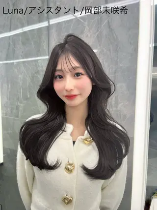 ロング 岡部 未咲希のヘアスタイル